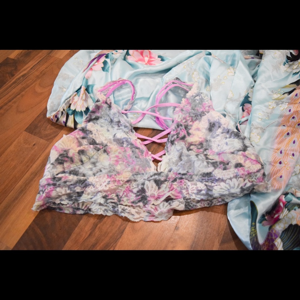 Victoria’s Secret bralette